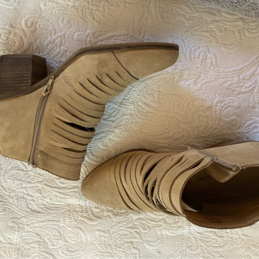 Lucky brand beige suede booties